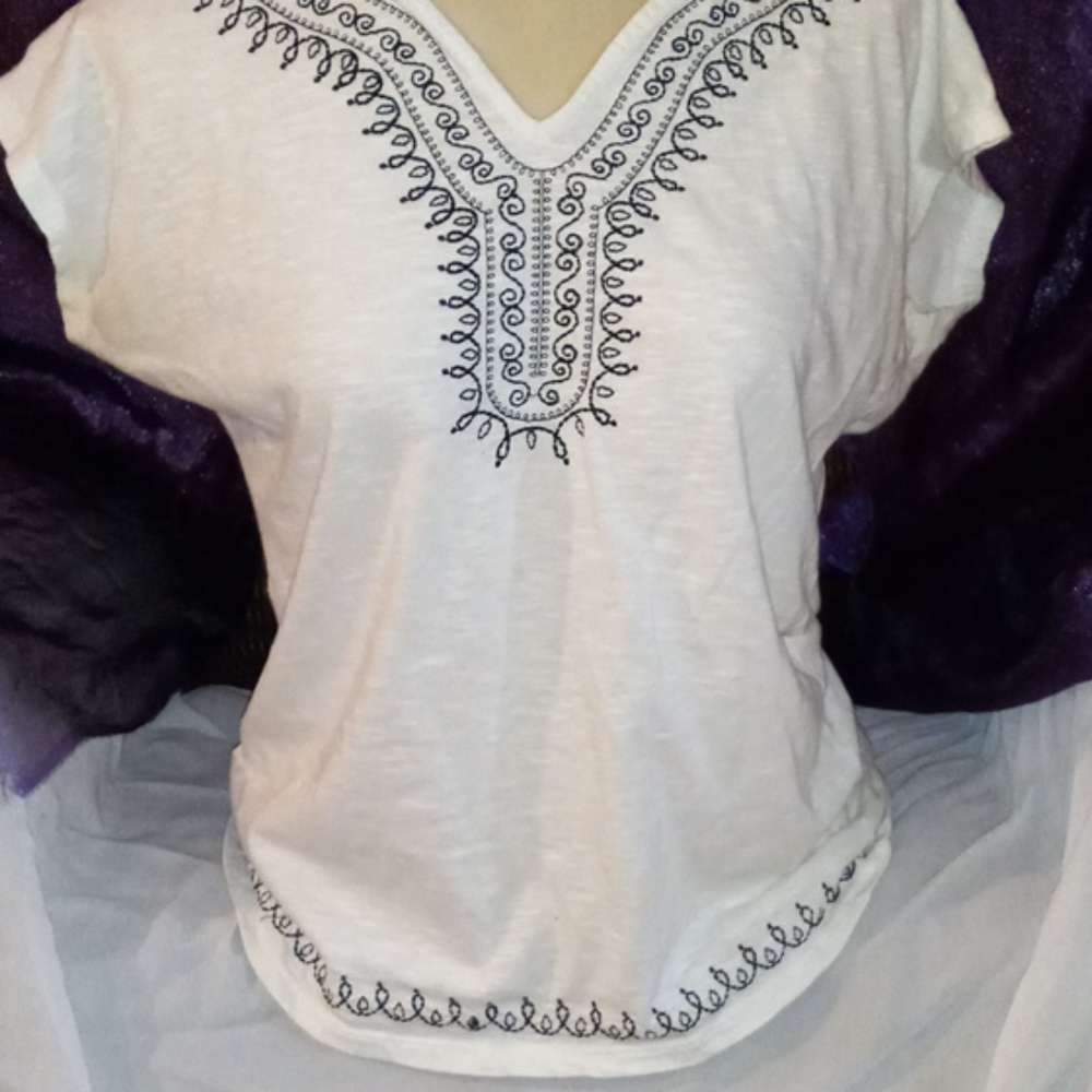 5 for 25 White with black decorative trim tee